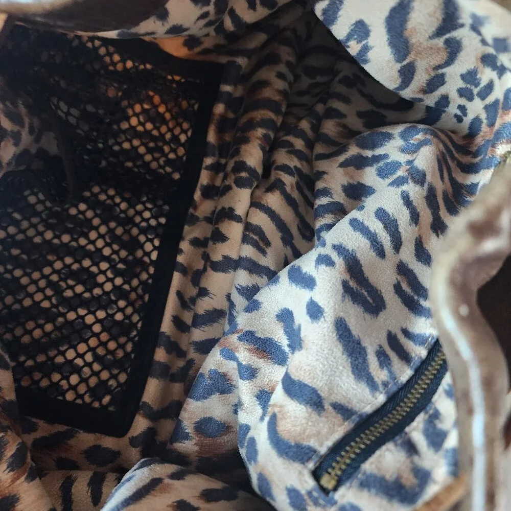 Vintage Large Leather Hobo "EUC" - Picture 2 of 16